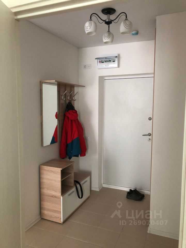 1-комнатная квартира, 42 м² — фотография 3