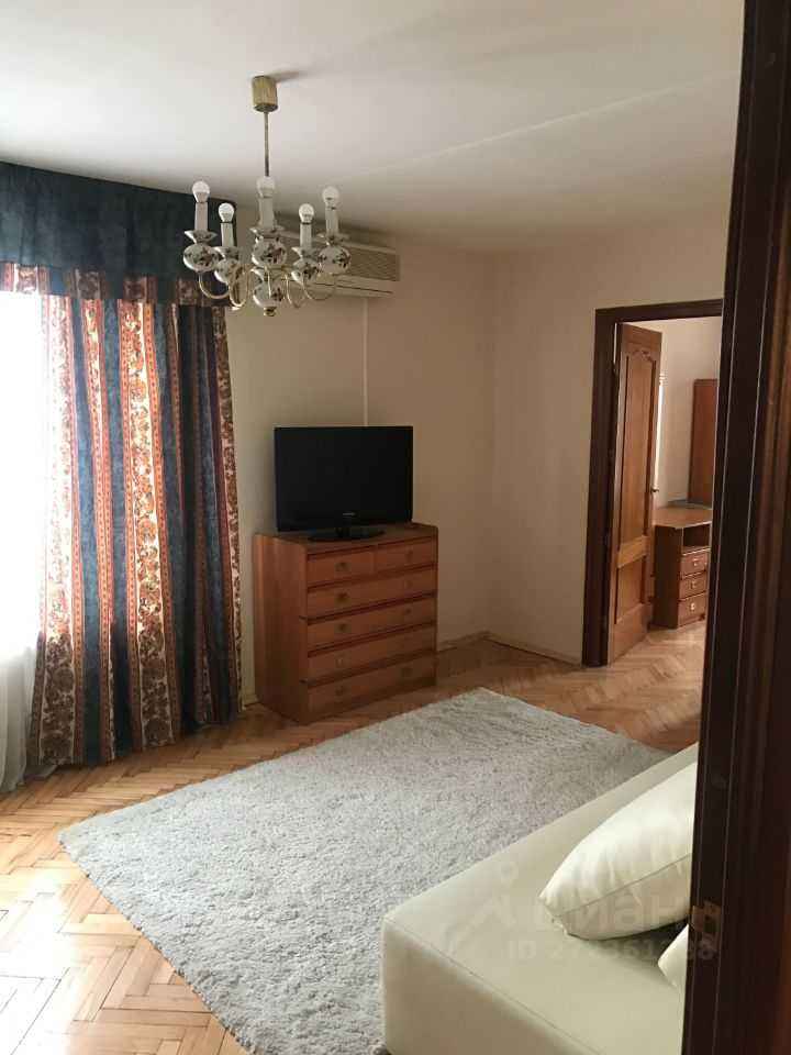 3-комнатная квартира, 65 м² — фотография 2