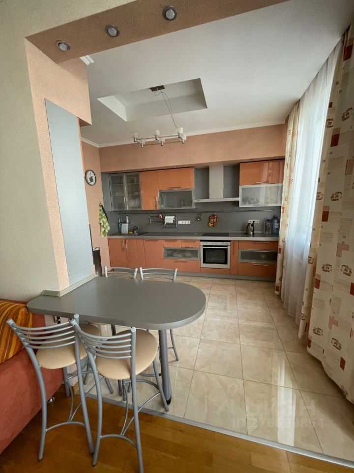 3-комнатная квартира, 108 м² — фотография 3