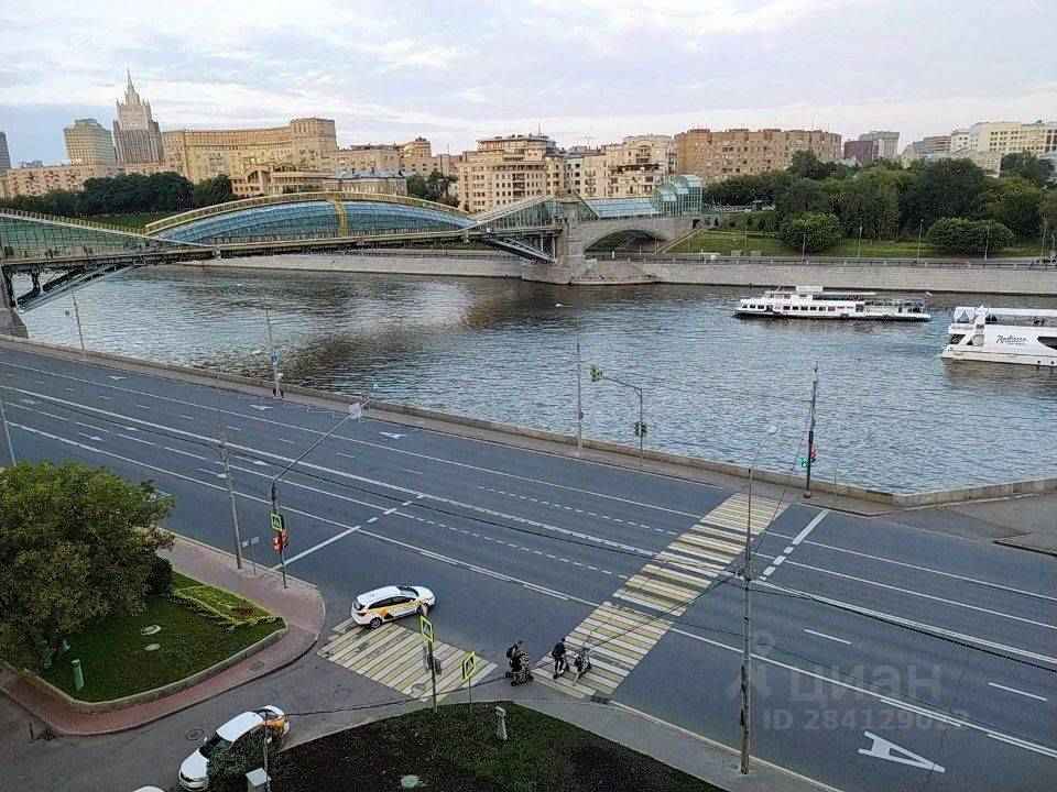 2-комнатная квартира, 54 м² — фотография 2