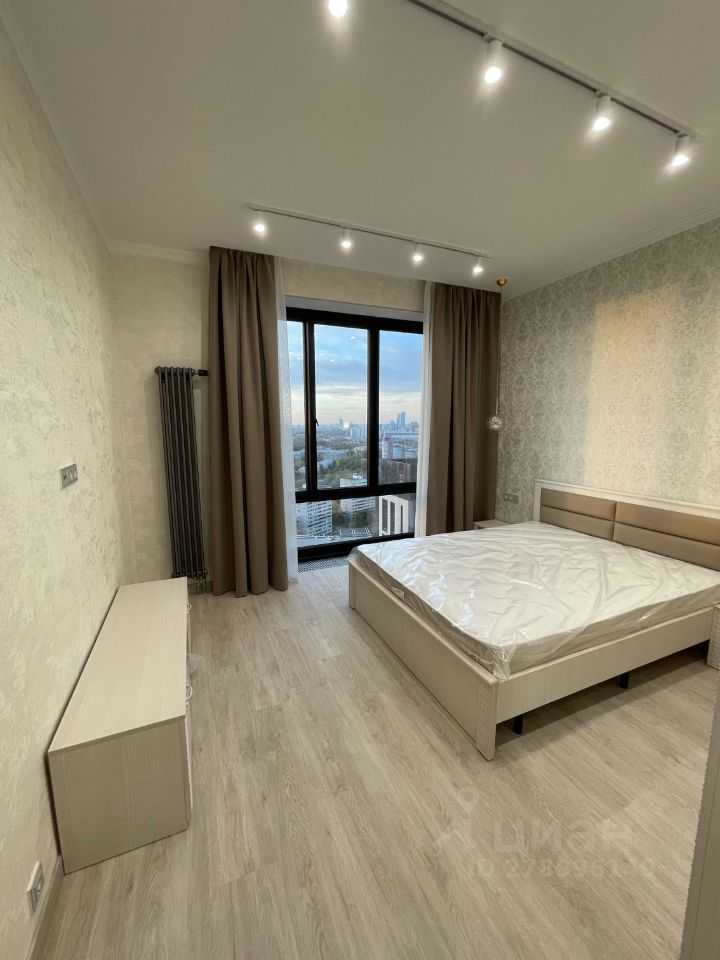 2-комнатная квартира, 65 м² — фотография 2