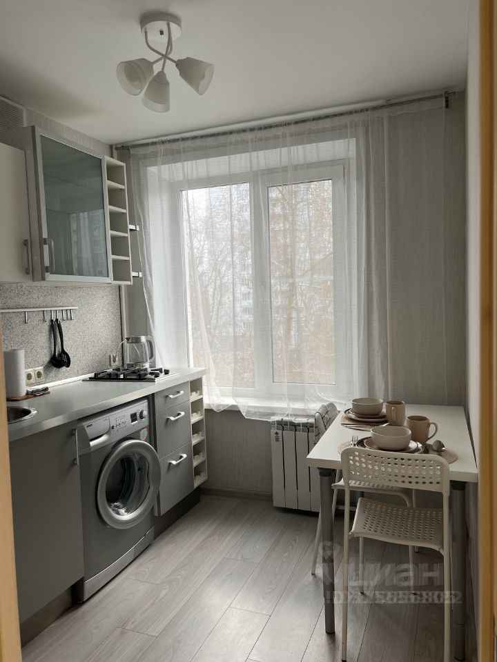 1-комнатная квартира, 32 м² — фотография 2