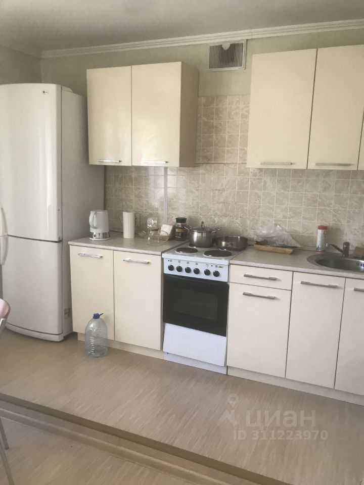 2-комнатная квартира, 70 м² — фотография 2