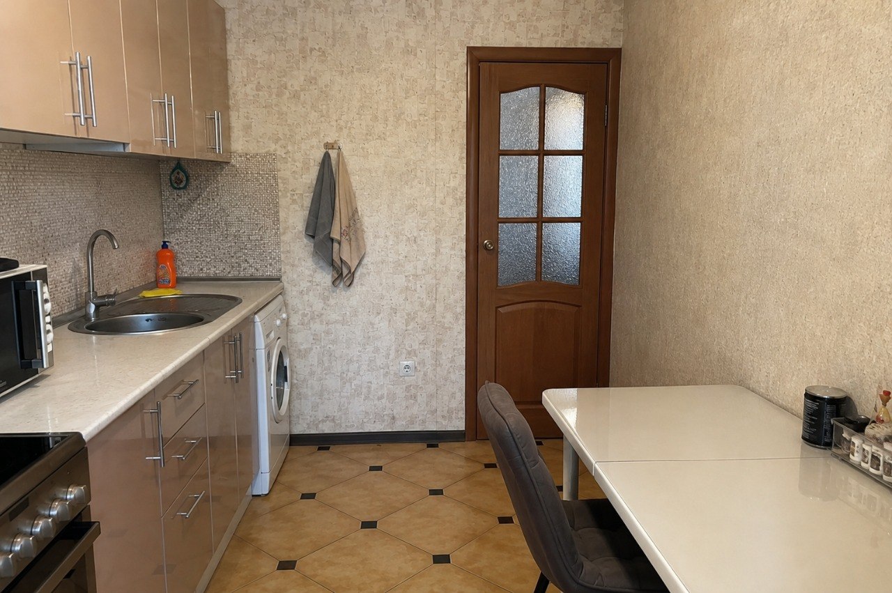 1-комнатная квартира, 42 м² — фотография 3