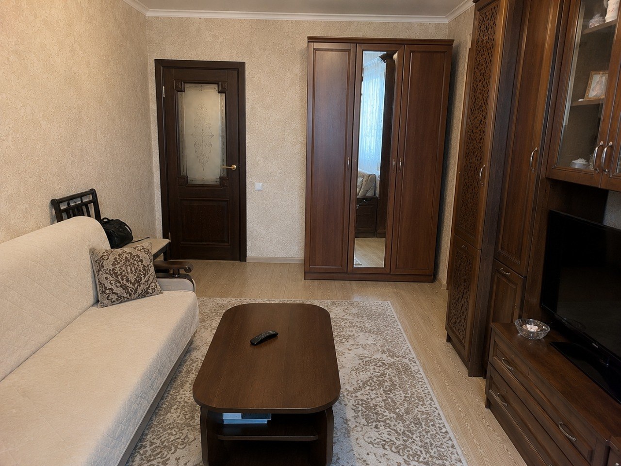 2-комнатная квартира, 57,3 м² — фотография 2