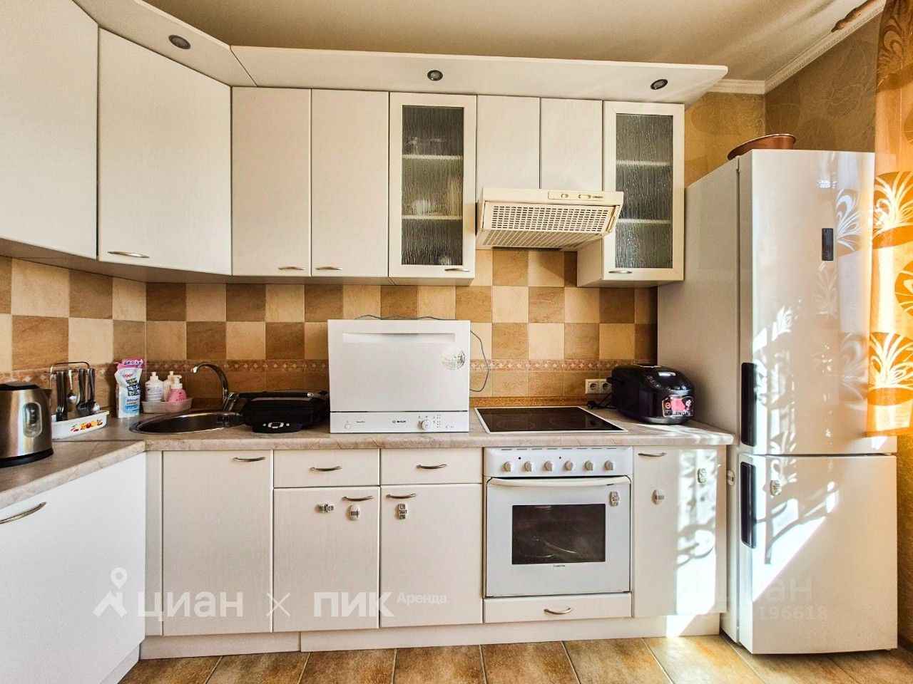 2-комнатная квартира, 53,5 м² — фотография 2