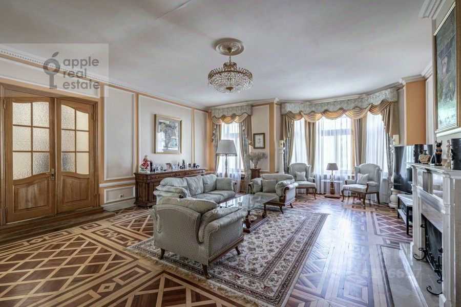 4-комнатная квартира, 160 м²