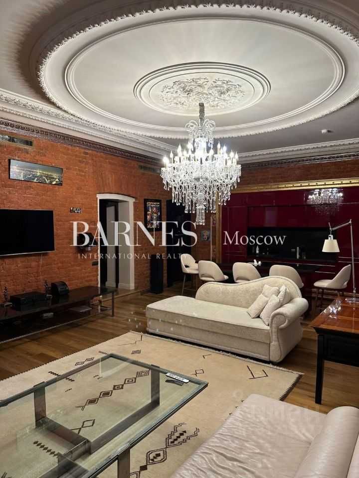 2-комнатная квартира, 105 м²