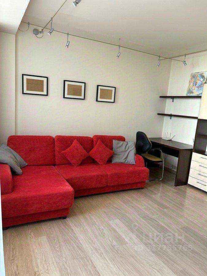 2-комнатная квартира, 60 м² — фотография 2