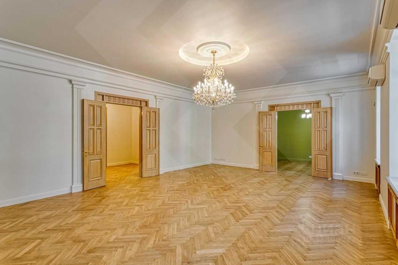 5-комнатная квартира, 219 м² — фотография 3