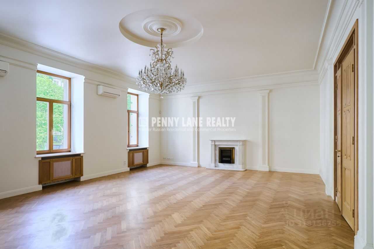 5-комнатная квартира, 220 м² — фотография 2