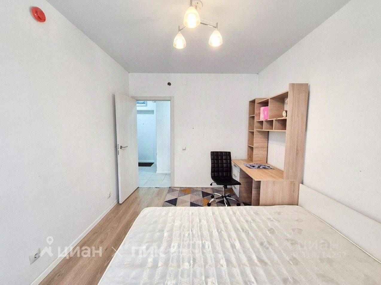 2-комнатная квартира, 55 м² — фотография 2