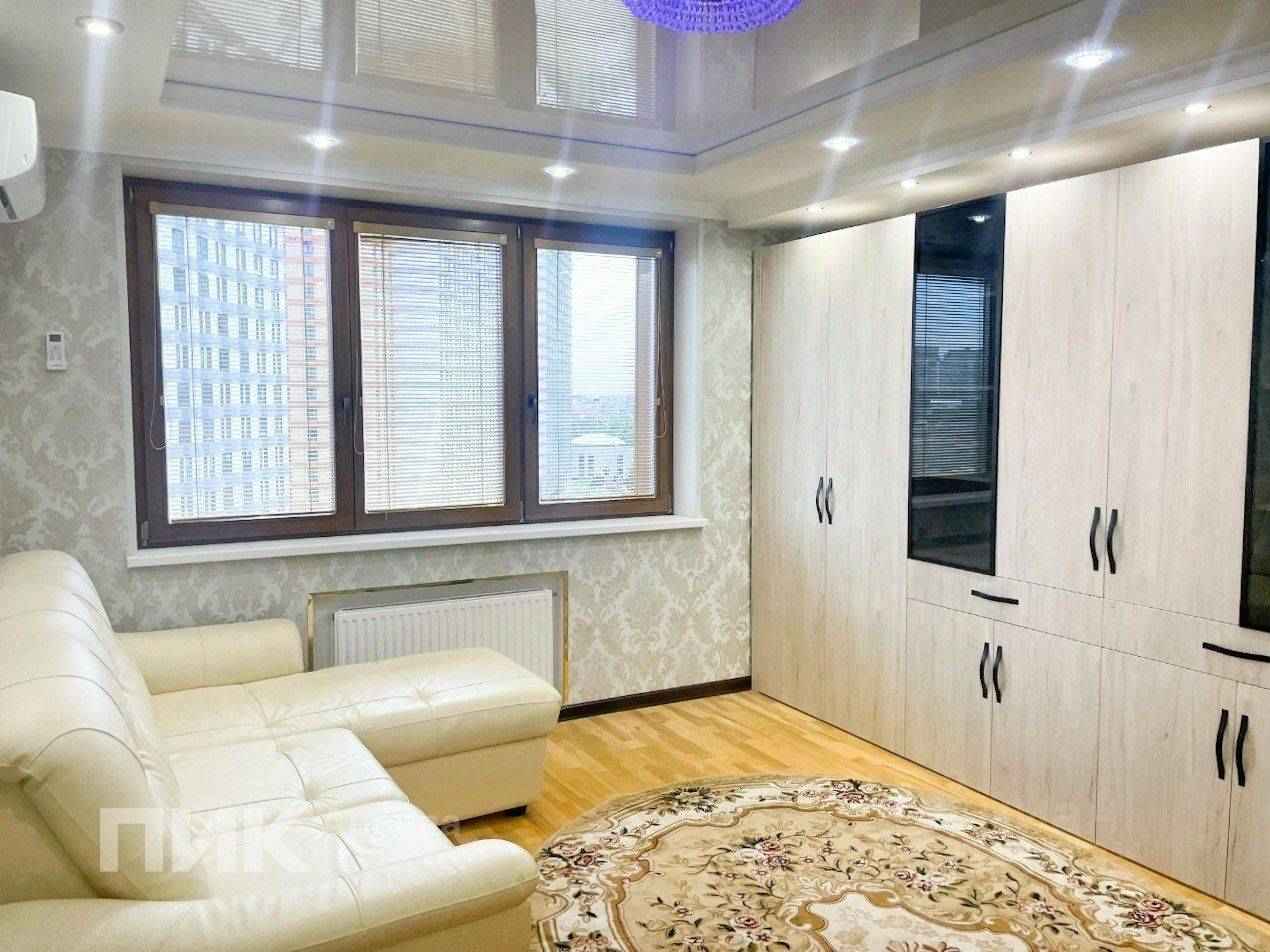 3-комнатная квартира, 74 м² — фотография 2