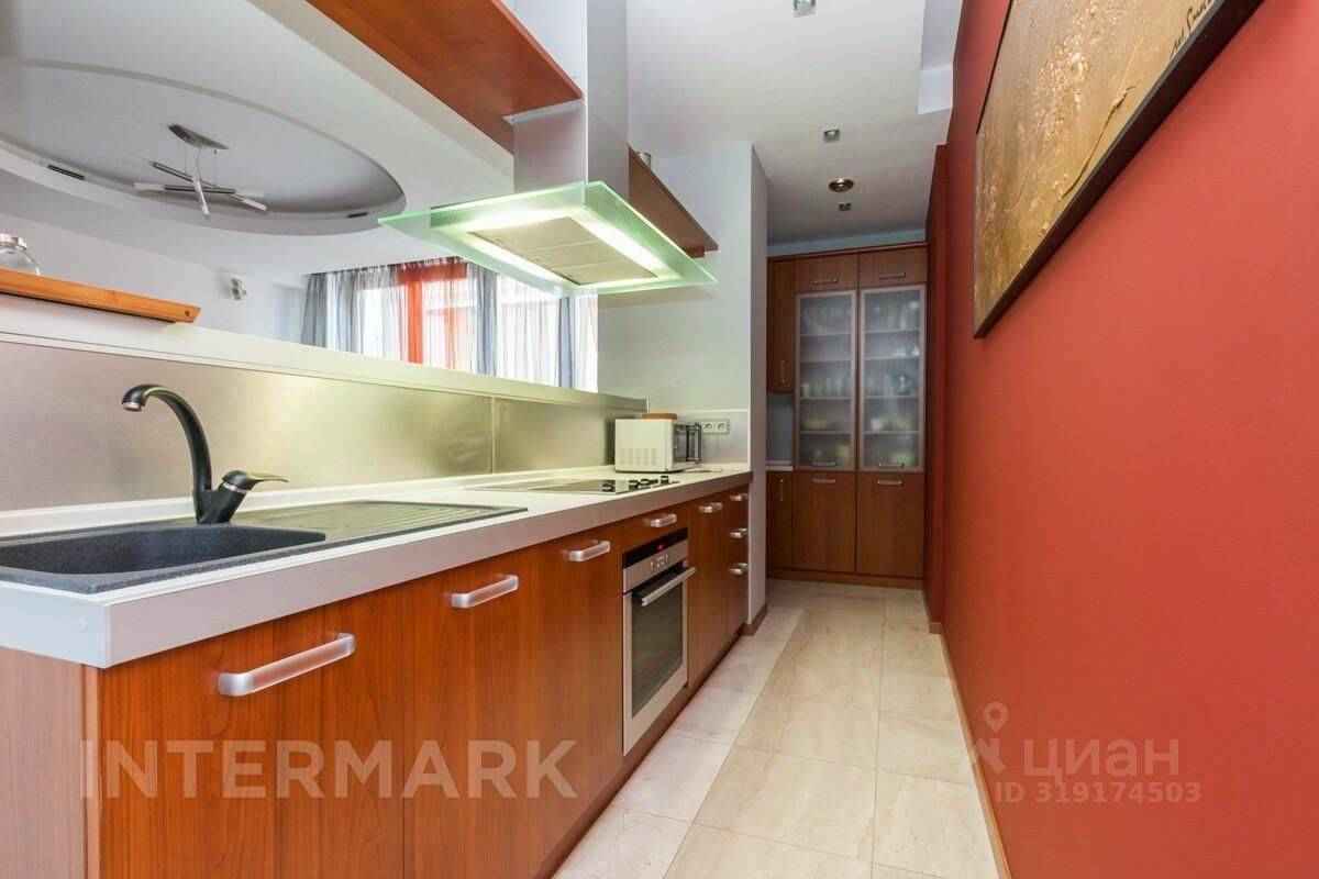 4-комнатная квартира, 120 м² — фотография 2