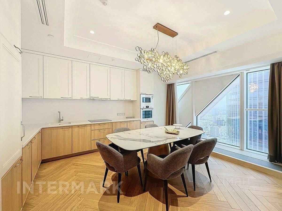 2-комнатная квартира, 107 м² — фотография 3
