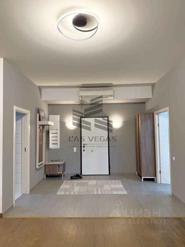 2-комнатная квартира, 89 м² — фотография 3