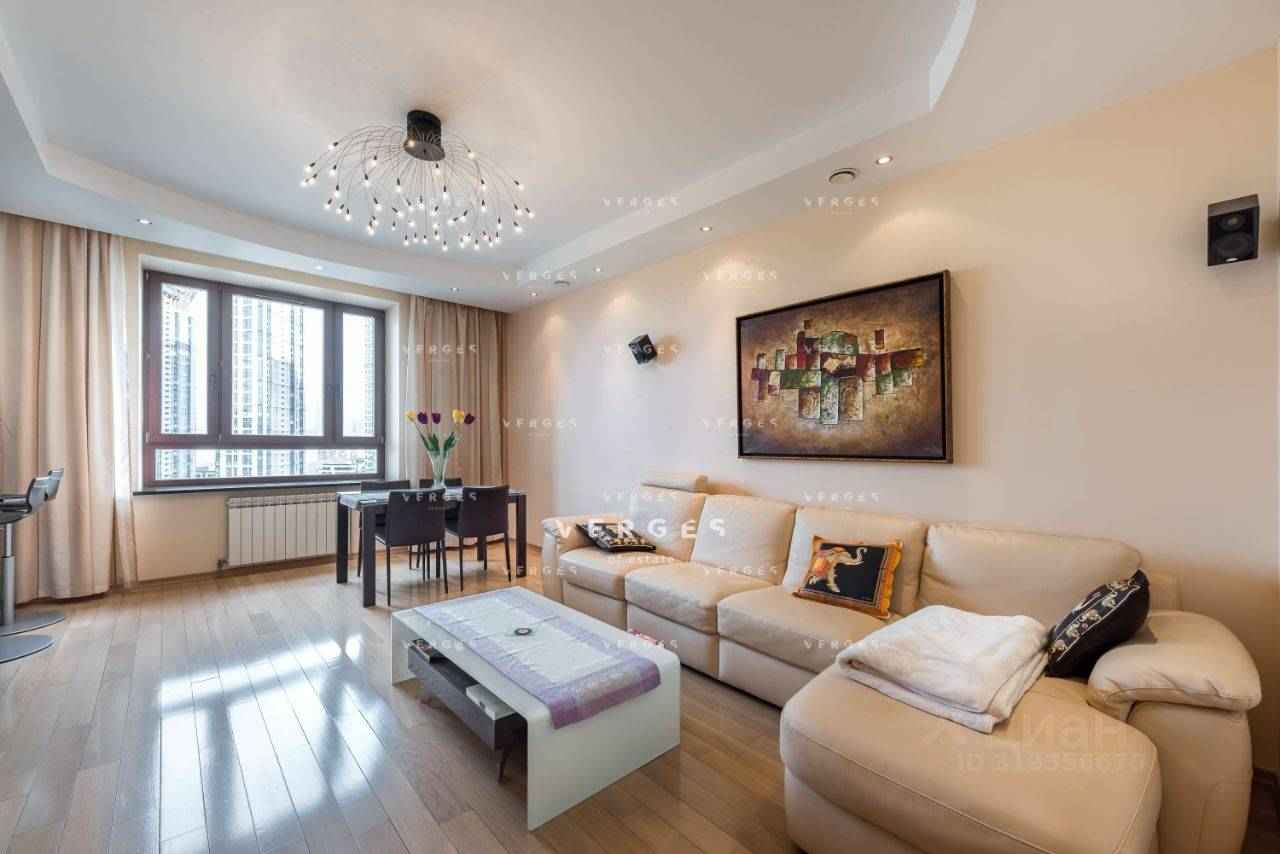 4-комнатная квартира, 138 м²