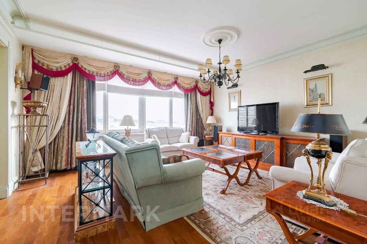 4-комнатная квартира, 150 м² — фотография 3