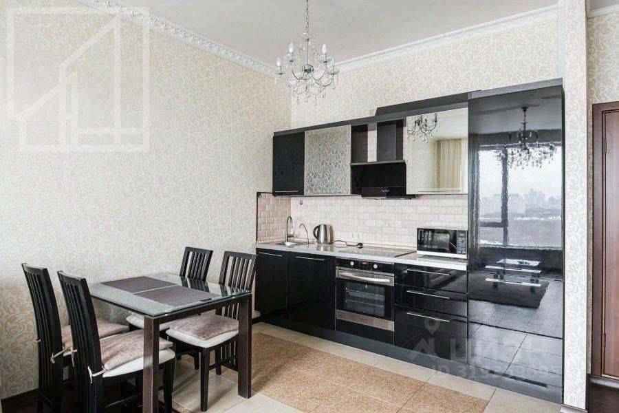 2-комнатная квартира, 65 м² — фотография 2
