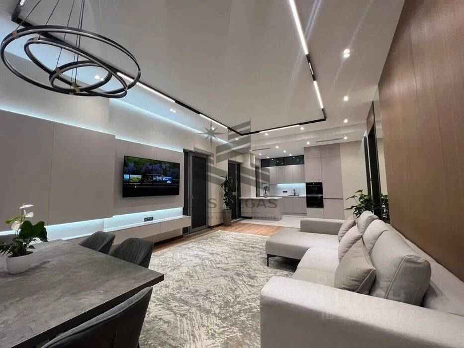 4-комнатная квартира, 160 м²