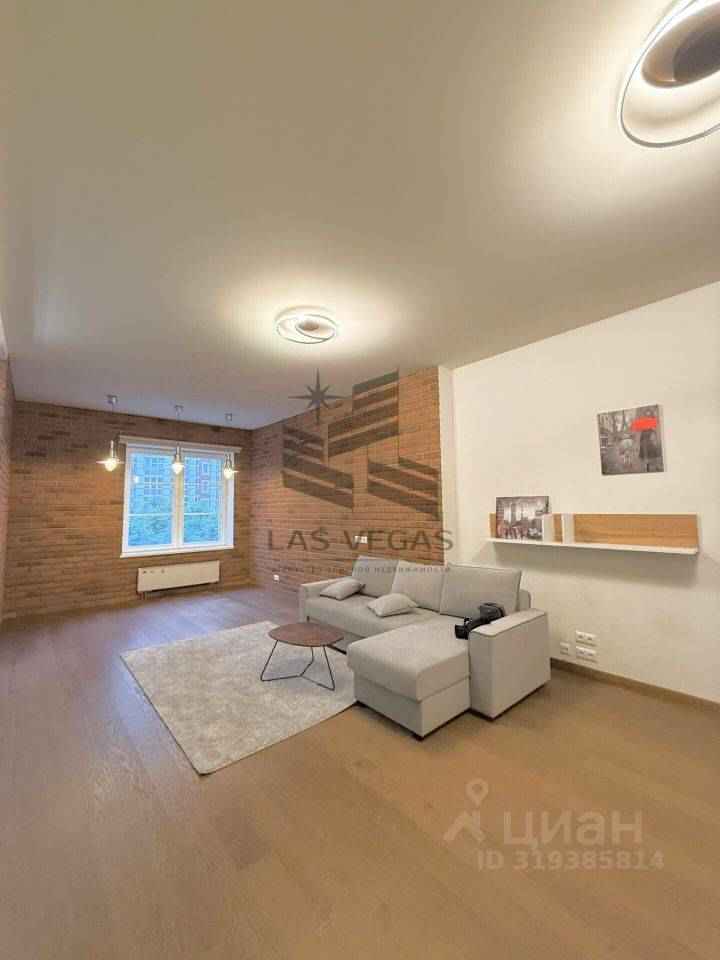 2-комнатная квартира, 89 м² — фотография 2