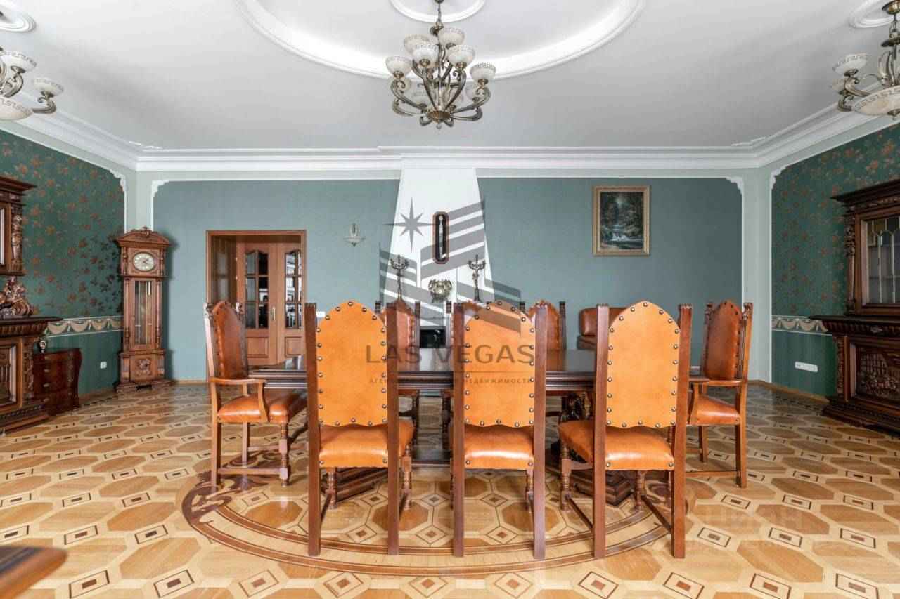 4-комнатная квартира, 165 м² — фотография 3