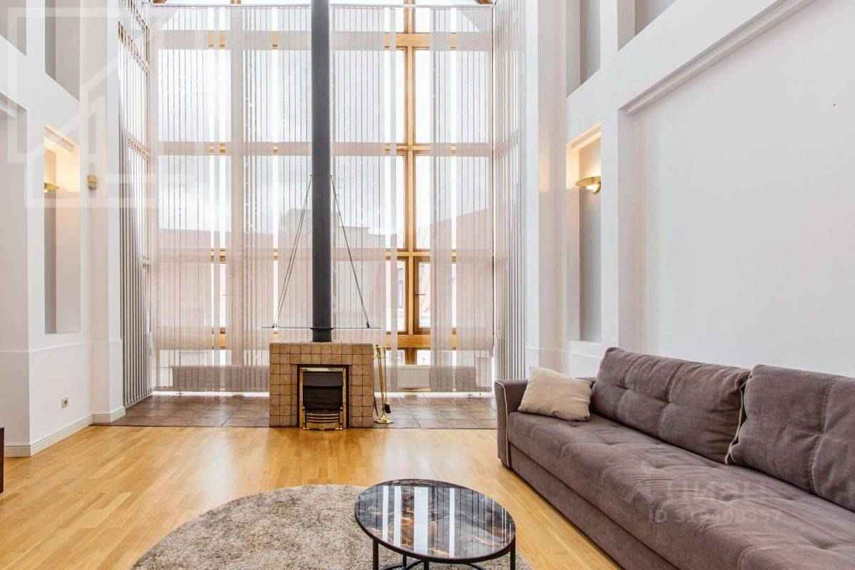 5-комнатная квартира, 223 м² — фотография 2