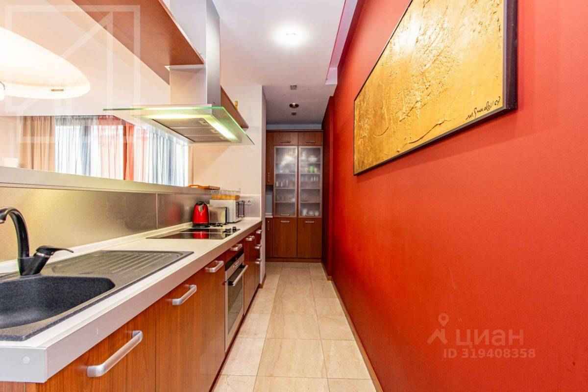 4-комнатная квартира, 120 м² — фотография 2