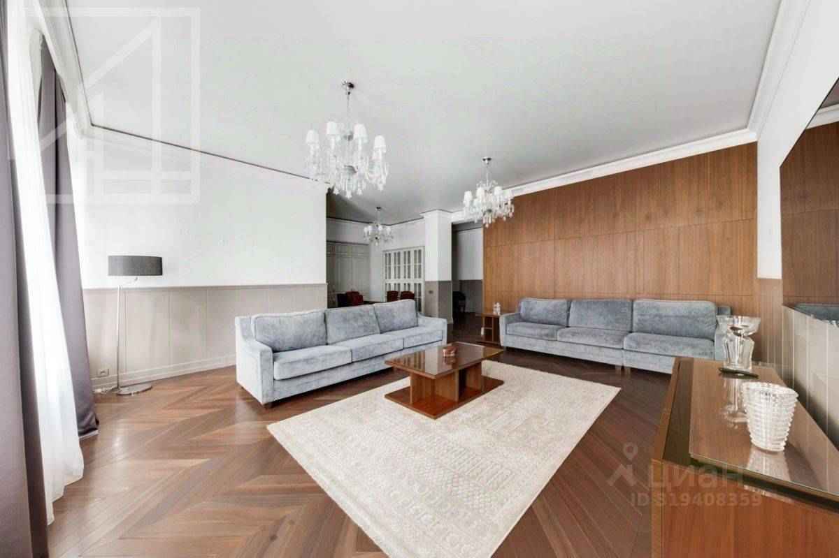 3-комнатная квартира, 180 м² — фотография 2