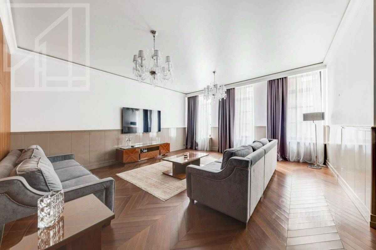 3-комнатная квартира, 180 м² — фотография 3