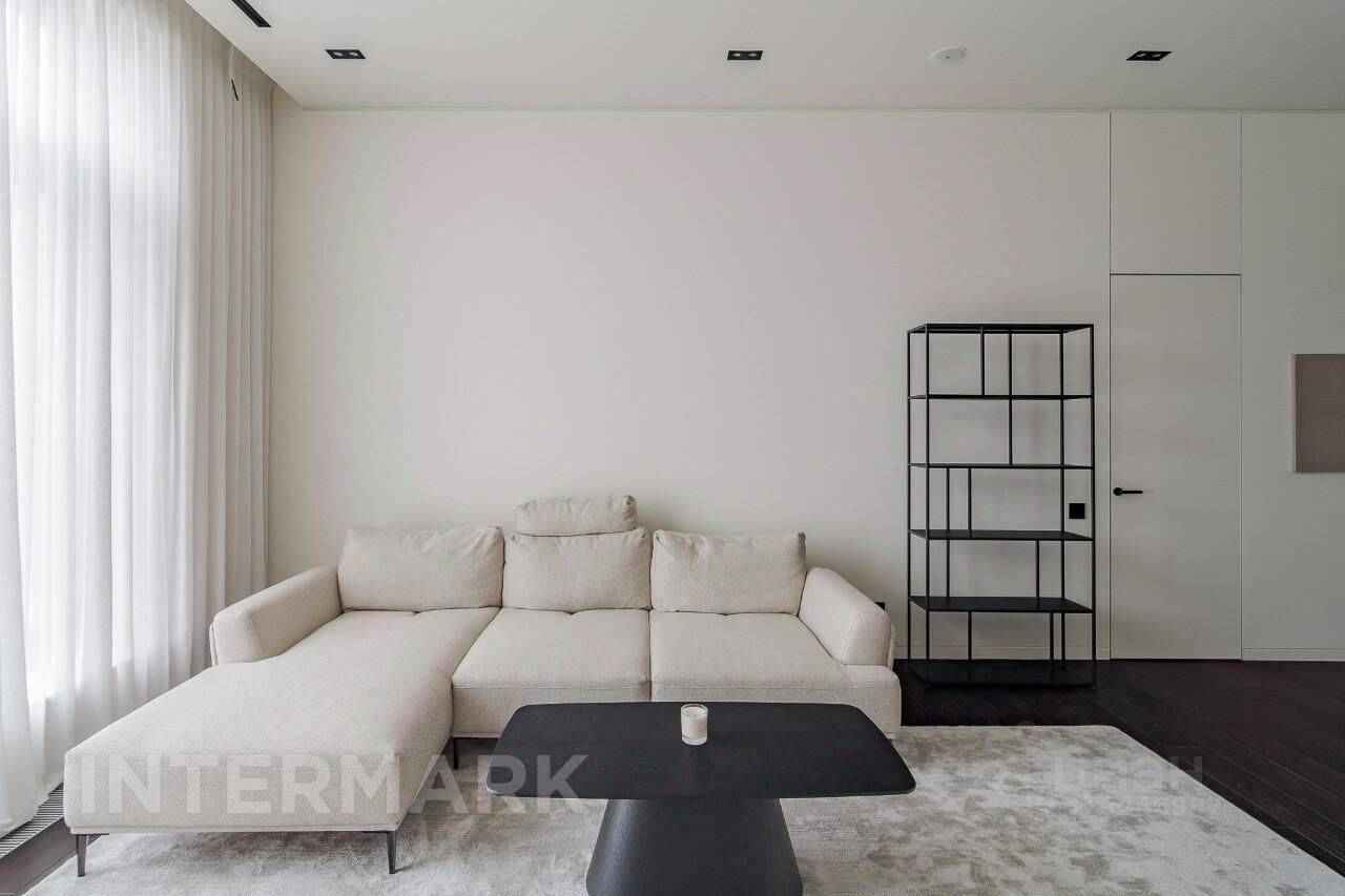 2-комнатная квартира, 76 м² — фотография 3