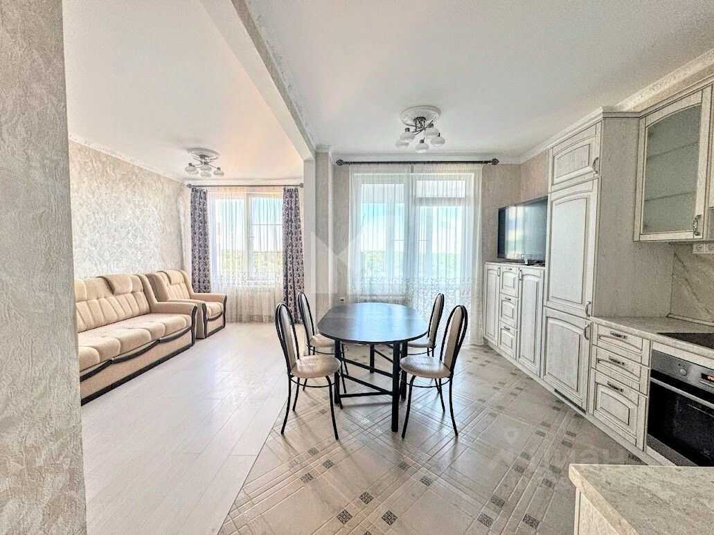 3-комнатная квартира, 77 м² — фотография 2