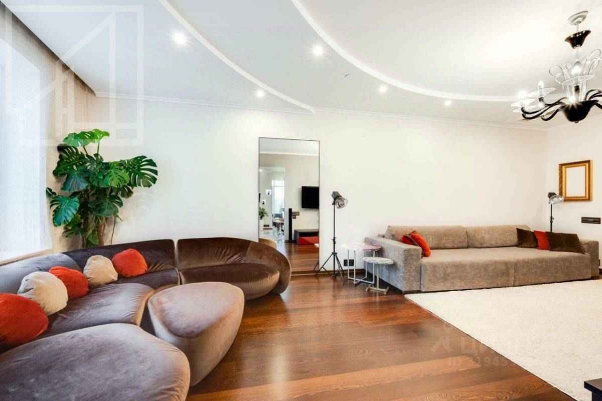 3-комнатная квартира, 145 м² — фотография 2