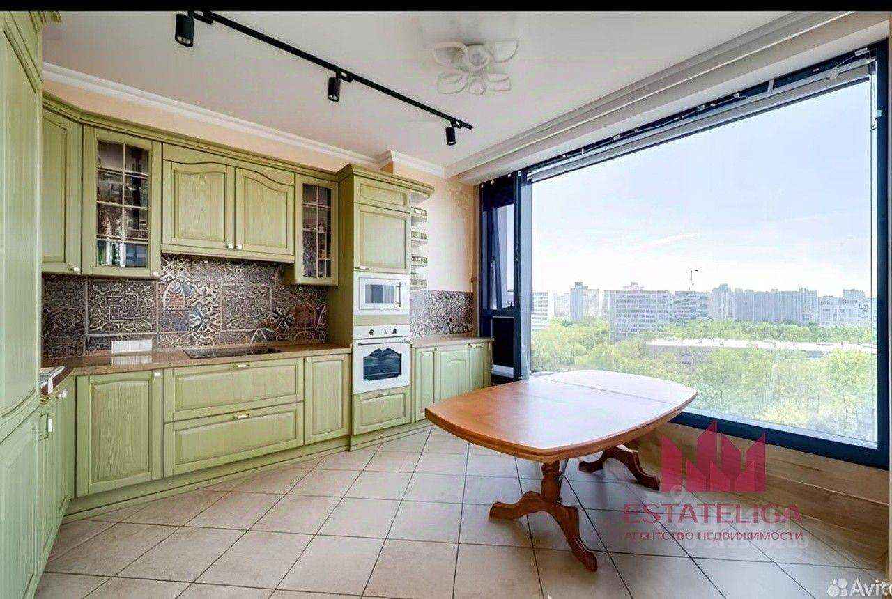 4-комнатная квартира, 108 м² — фотография 2