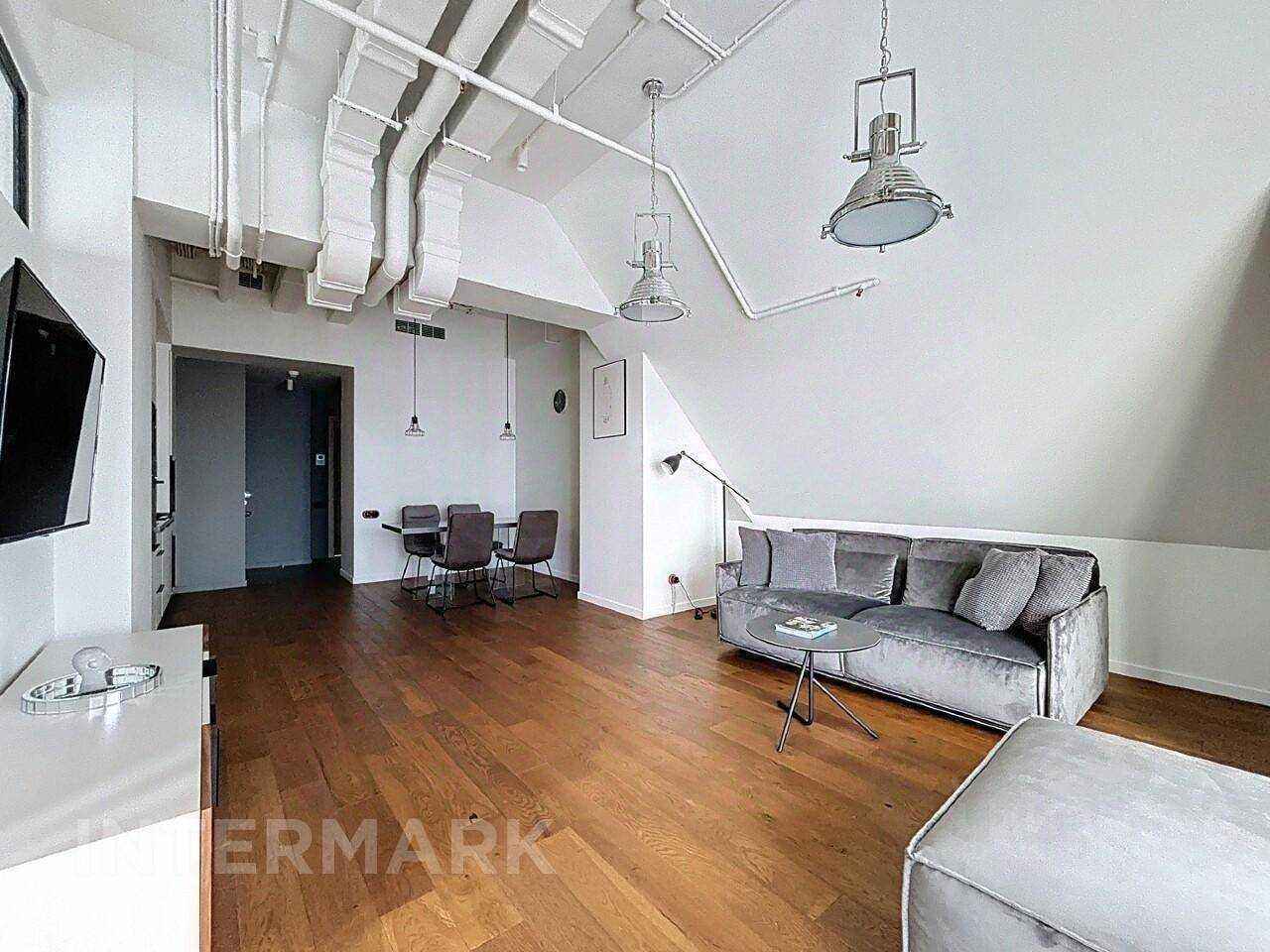 2-комнатная квартира, 77 м² — фотография 3