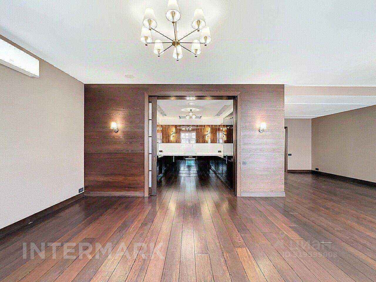 4-комнатная квартира, 260 м² — фотография 3