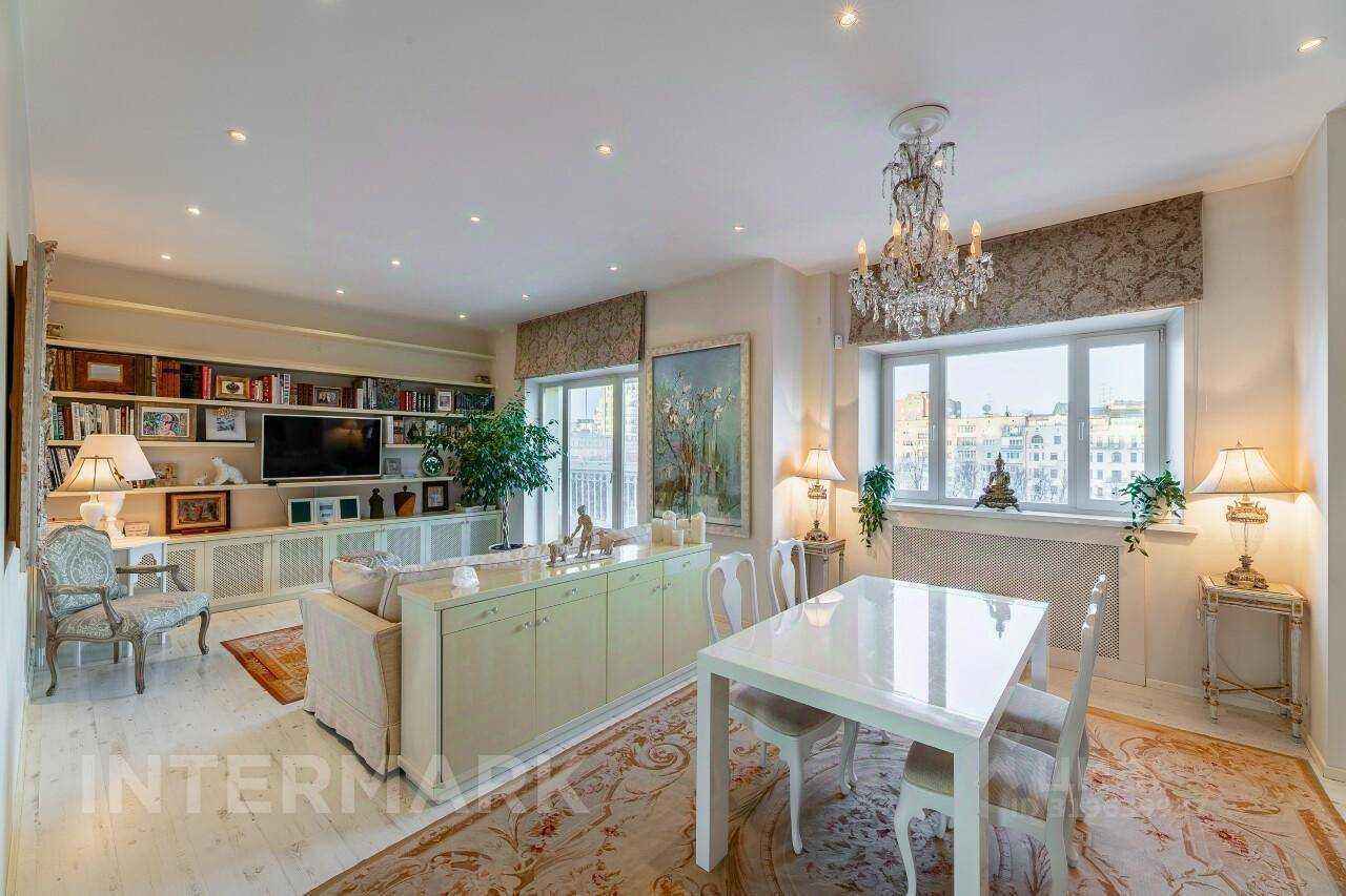 2-комнатная квартира, 90 м²