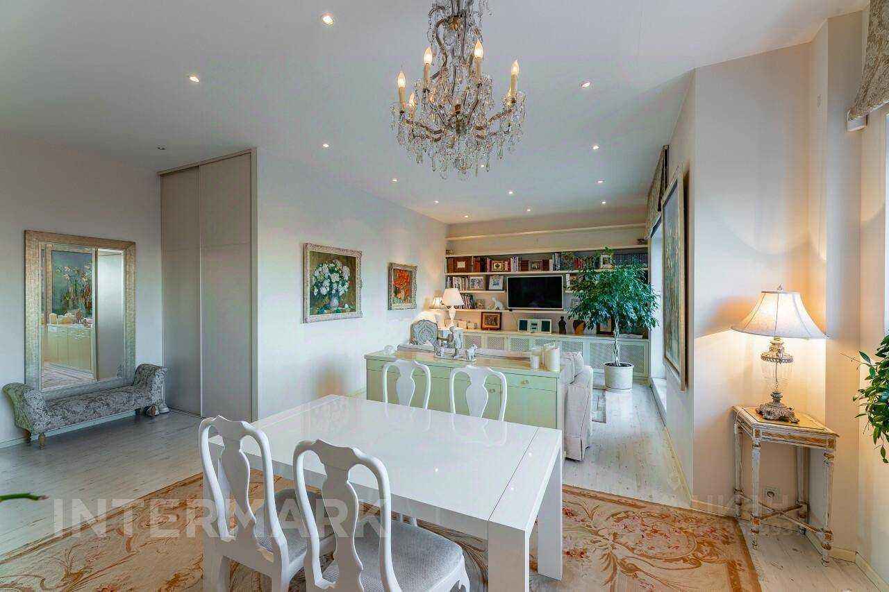 2-комнатная квартира, 90 м² — фотография 2