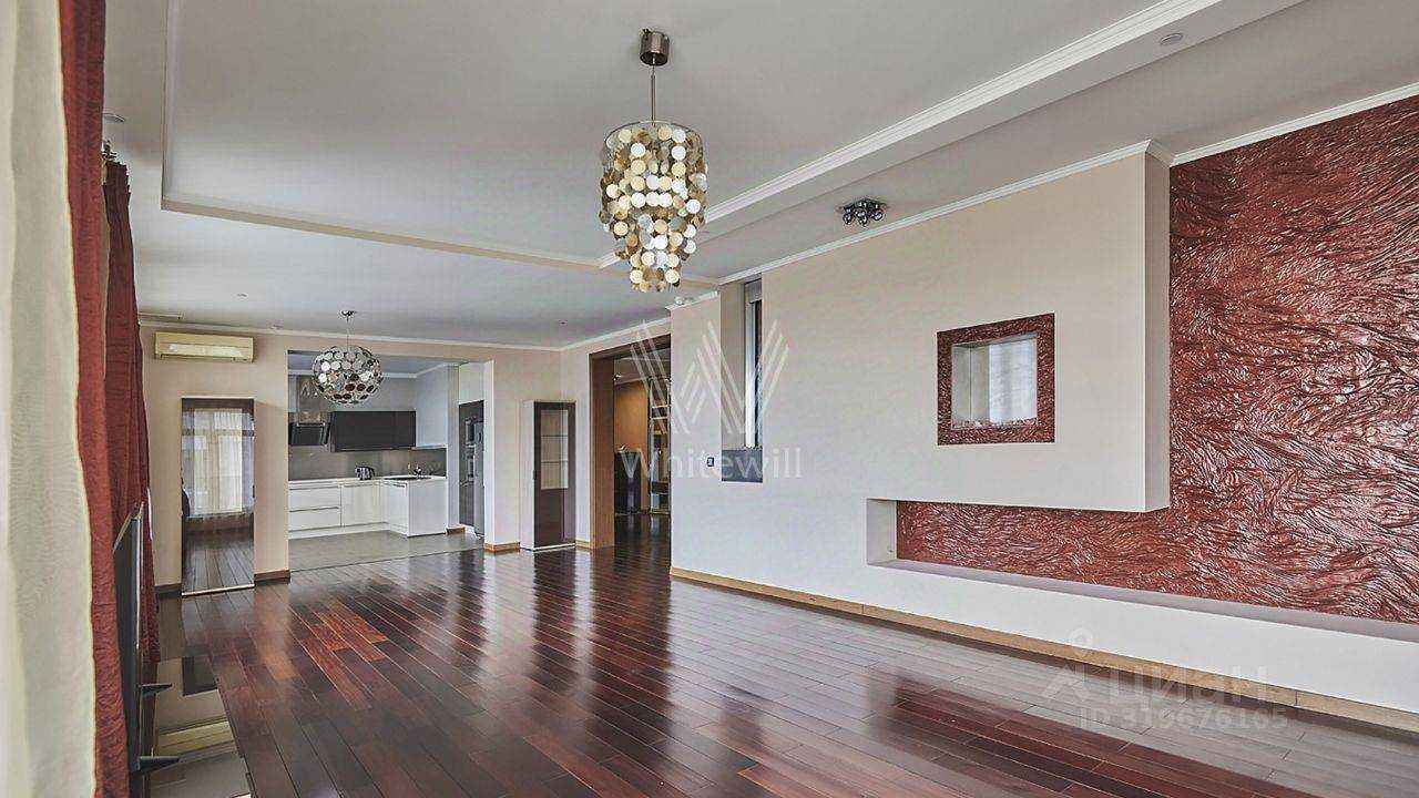 4-комнатная квартира, 180 м² — фотография 3