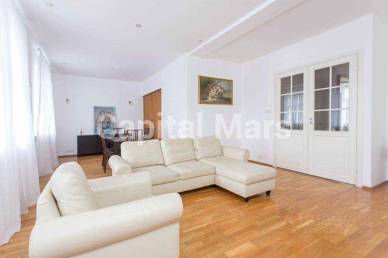 4-комнатная квартира, 153 м²