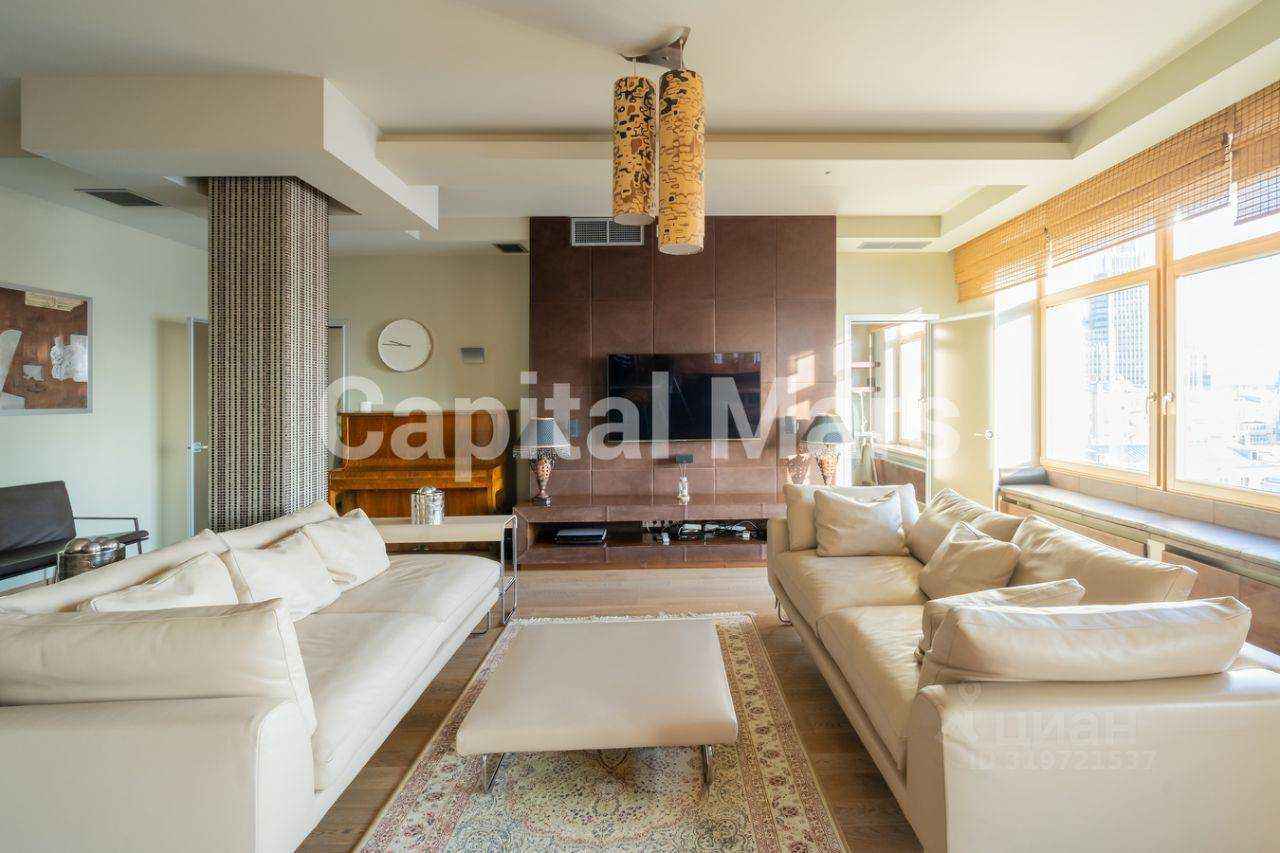 4-комнатная квартира, 172 м² — фотография 2
