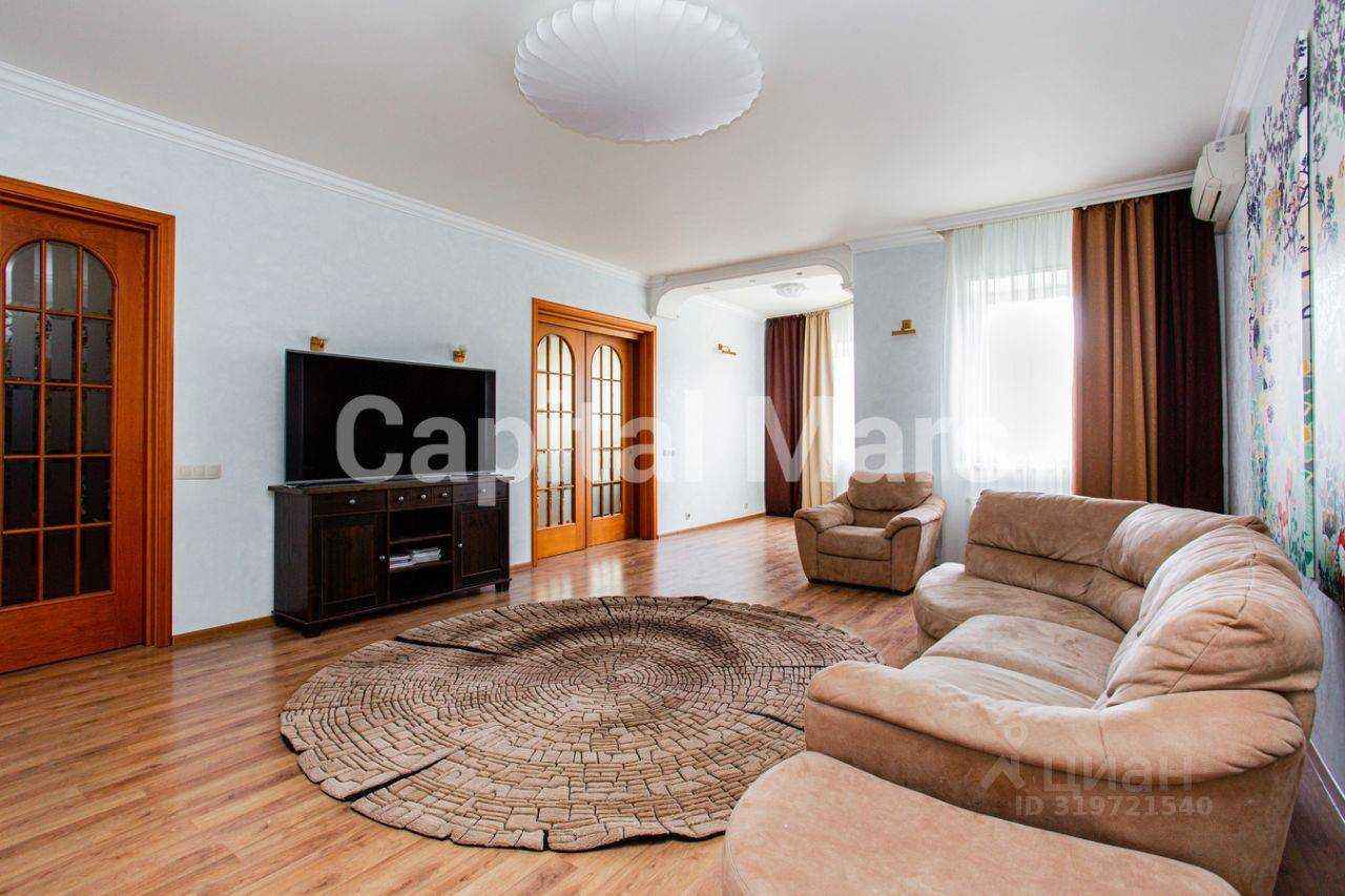 4-комнатная квартира, 160 м²