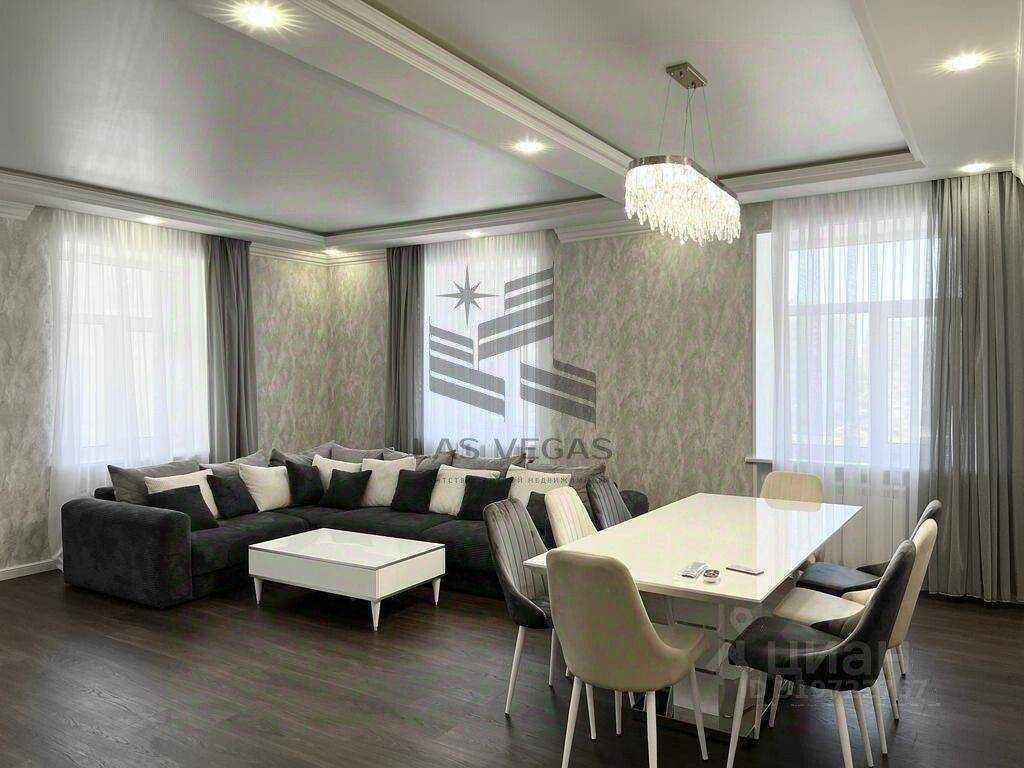 4-комнатная квартира, 135 м²