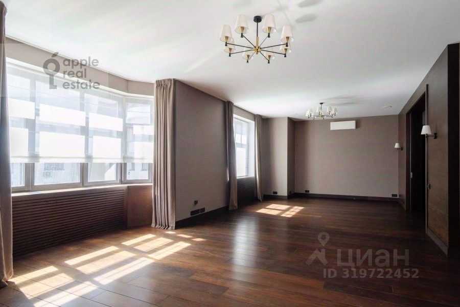 3-комнатная квартира, 260 м²