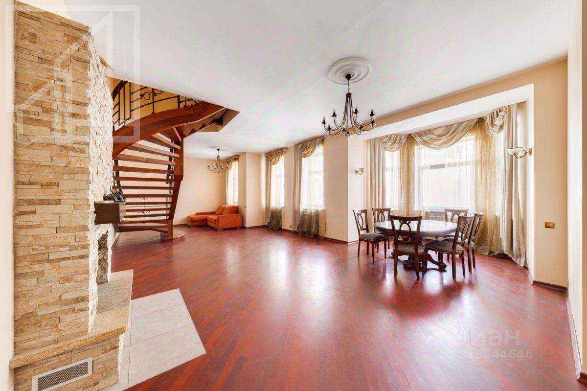 3-комнатная квартира, 150 м²