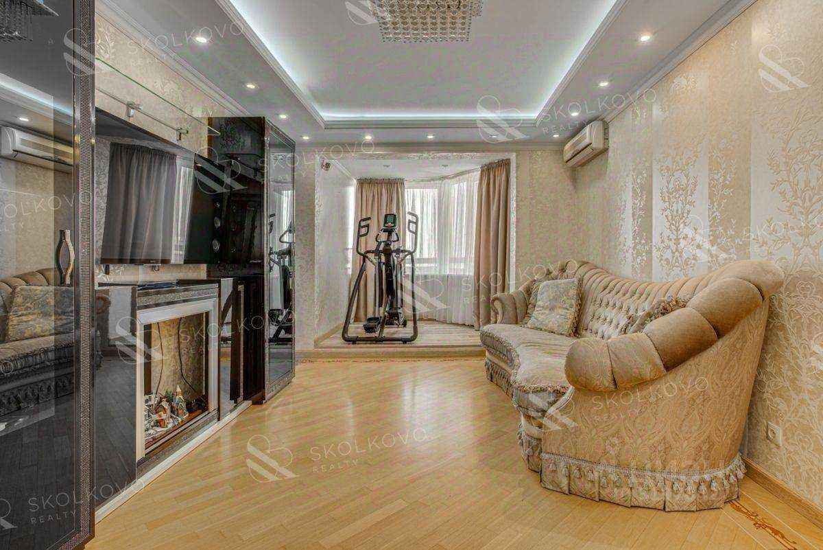 4-комнатная квартира, 130 м²