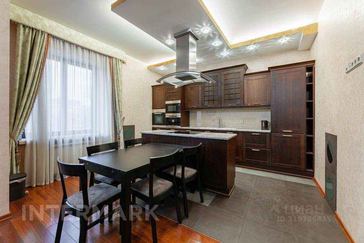 4-комнатная квартира, 162 м² — фотография 2