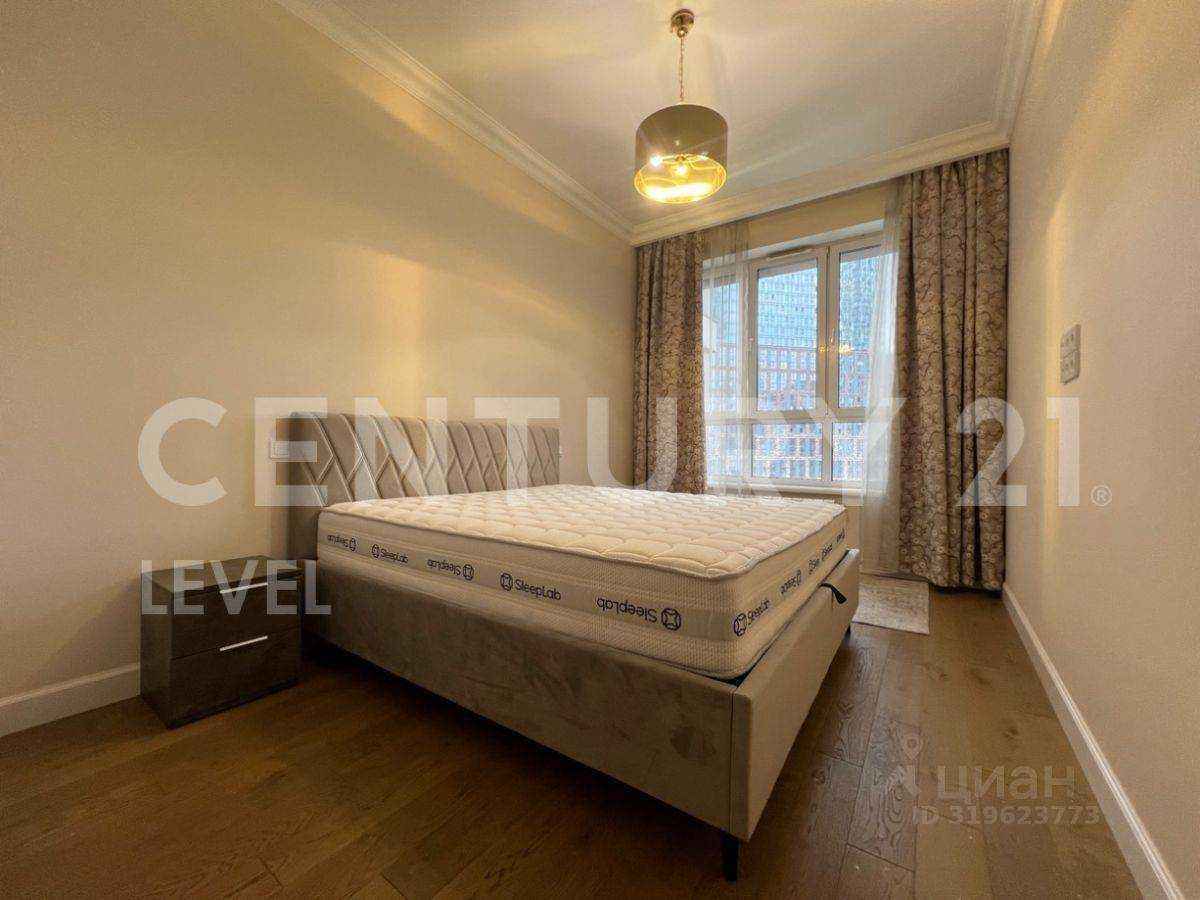 2-комнатная квартира, 56 м² — фотография 3