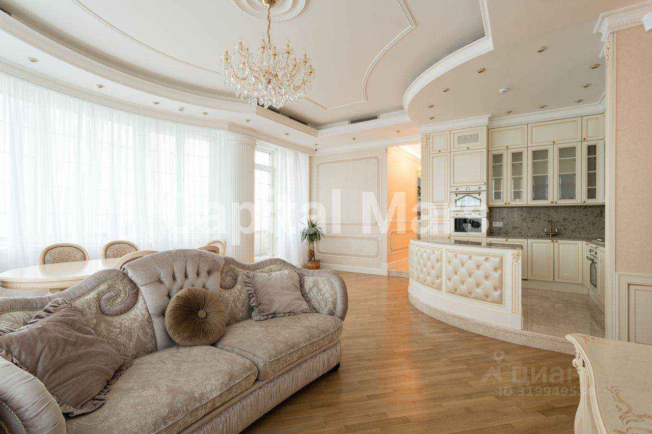 4-комнатная квартира, 180 м²