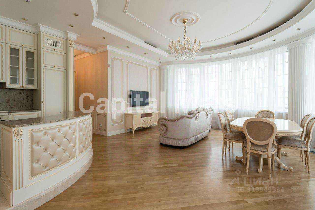 4-комнатная квартира, 180 м² — фотография 2
